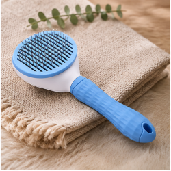 Brosse autonettoyante pour chat et chien | La Sélection Française